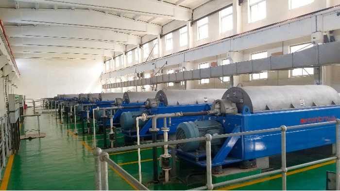 某污水處理廠圣騎士臥螺離心機維修